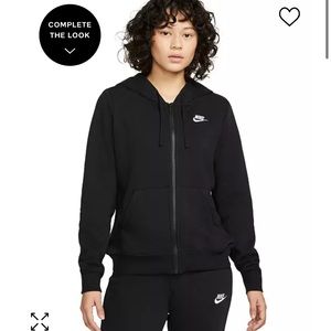 Nike women’s black zip up hoodie size small